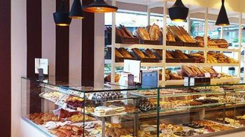 cake shop interior design ideas